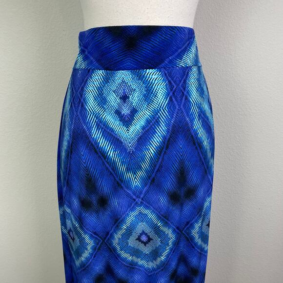 Chico's Blue Black Medallion Print Knit Maxi Skirt 2 - Picture 3 of 8